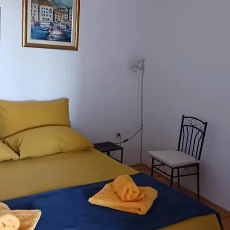 One Bedroom With Terrace Βις