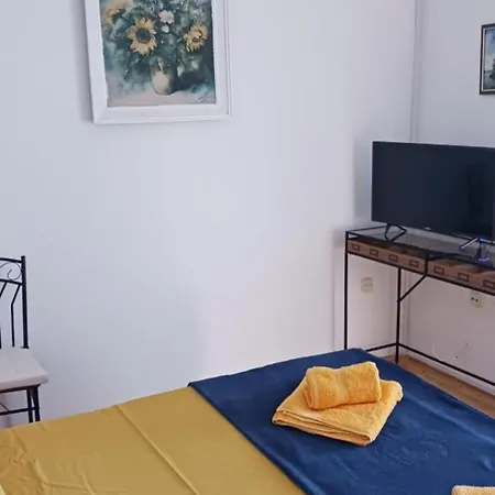 شقة One Bedroom With Terrace *
